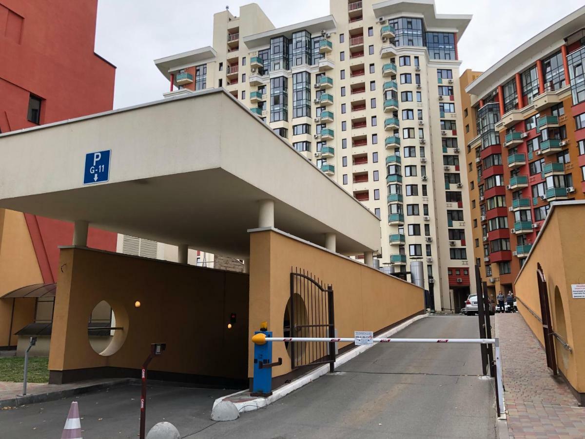 Солнечная Квартира На Ломоносова 71, Вднх Kiev Exterior foto