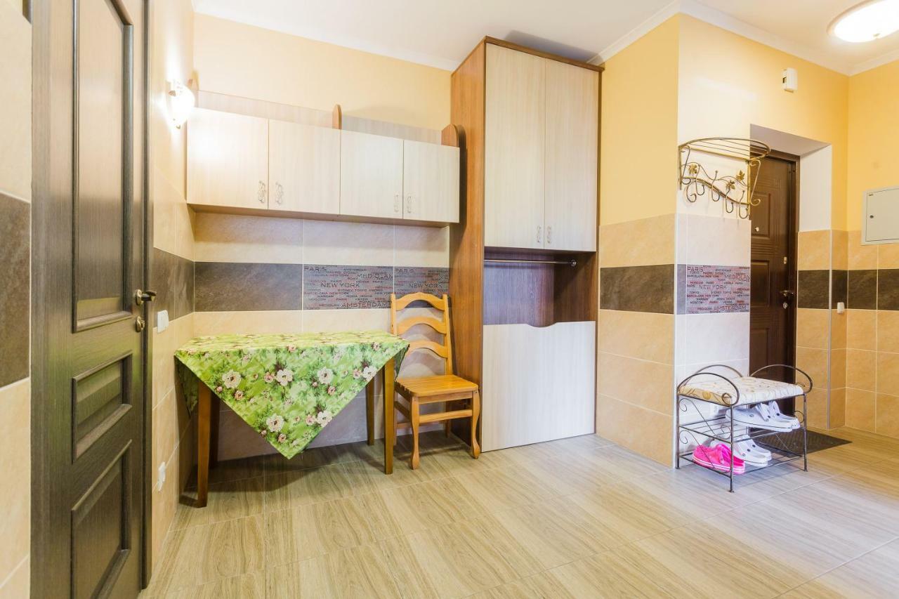Солнечная Квартира На Ломоносова 71, Вднх Kiev Exterior foto