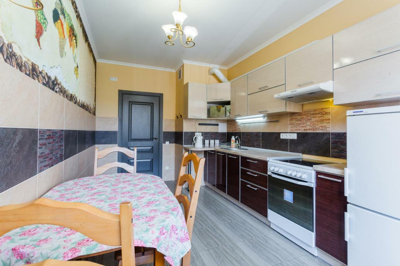 Солнечная Квартира На Ломоносова 71, Вднх Kiev Exterior foto